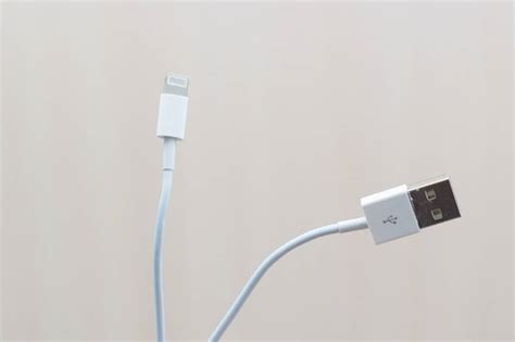 Usb кабель Hoco Lightning для iPhone 5 6 7 8 X Белый. (ID#519299247 ...