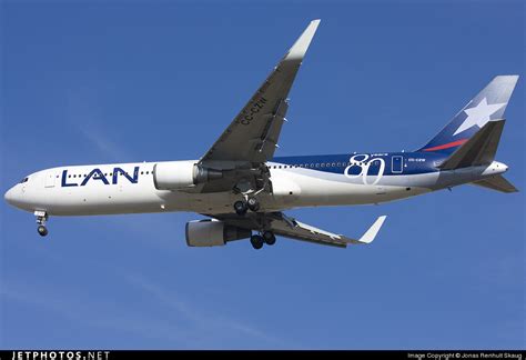 CC CZW Boeing 767 316 ER LAN Airlines Jonas Renhult Skaug