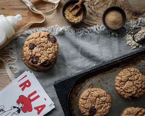 Oat Chocolate Chip Lactation Cookies — Rua Food