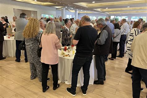 Ajuntament De Sant Vicen De Montalt De Festa Amb La Gent Gran De