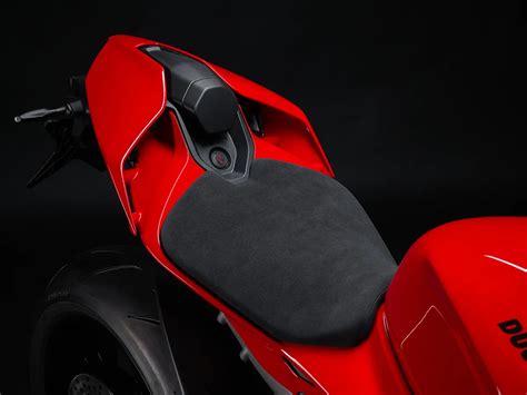 Webike Breaking News The New Streetfighter V V S Is Launched Strongest Naked Machine