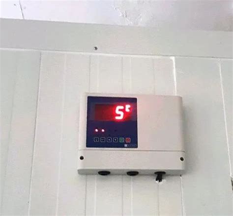 Proportional 100 To 240 VAC Cold Room Temperature Controller At Rs 3850