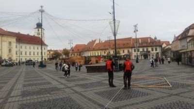 Când se deschide Târgul de Crăciun de la Sibiu Bradul și cupola de