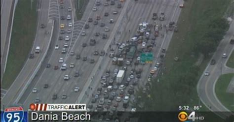 Traffic Snarled For Hours After Fiery Crash On I 95 Cbs Miami