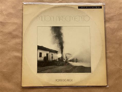 Disco De Vinil Lp Milton Nascimento Ponta De Areia Item De M Sica Emi