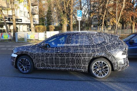 Bmw Neue Klasse Electric Suv Spied For The First Time Meet The