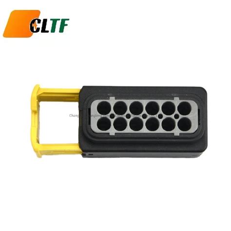 2 1670901 1 Electrical Auto Car Automotive Heavy Duty Connector Housing