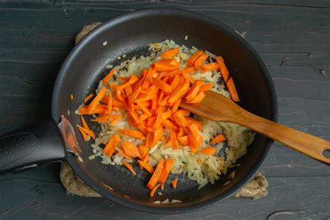 Рассыпчатая гречка с куриной печенью в духовке. Пошаговый рецепт с фото ...