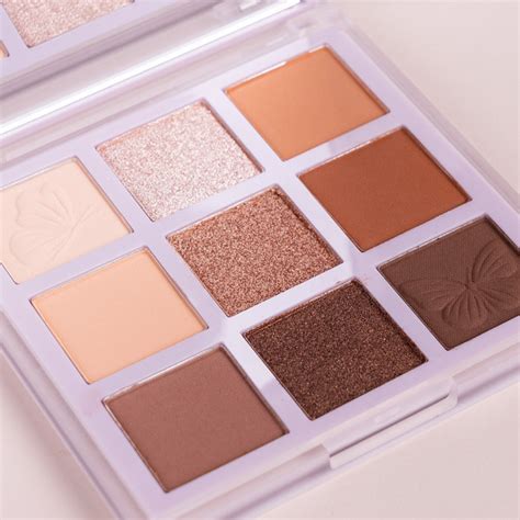 Paleta Eyeshadow Naked Palette Febble