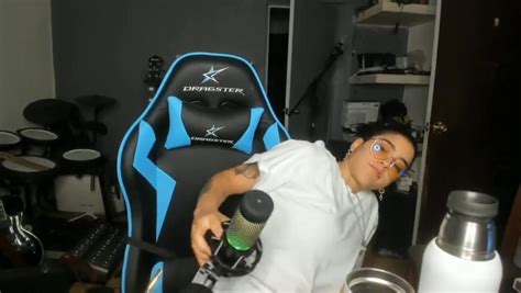 Latina Farts Video 23 ThisVid