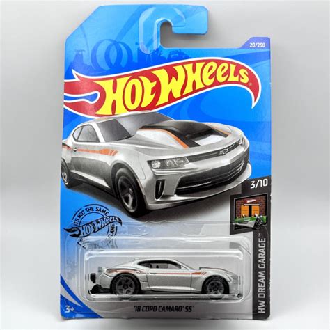 Машинка Hot Wheels 18 COPO CAMARO SS купить с доставкой по выгодным ценам в интернет магазине
