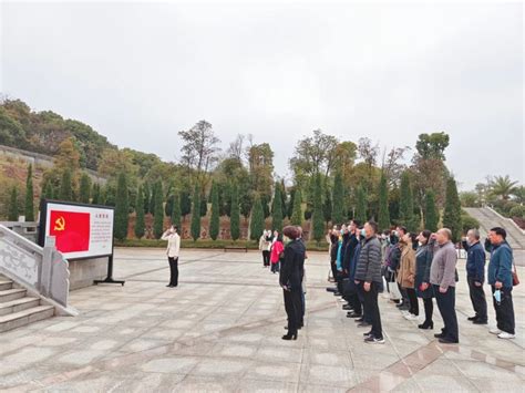 “学习贯彻二十大· 红色基因代代传”——岳阳市科协社会组织行业委员会开展红色主题教育暨党组织“五送”活动