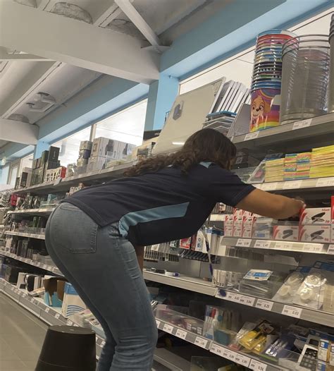 Employee With Curvy Ass In Tight Jeans Video Tight Jeans Forum