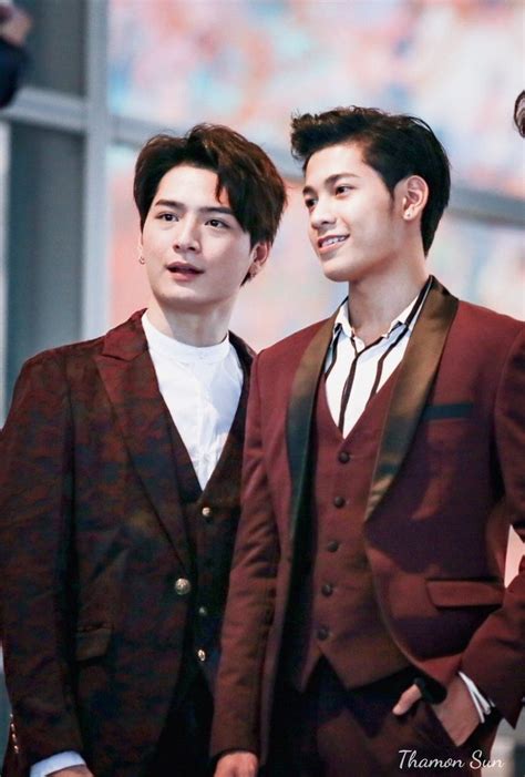 Pin By Chaseatlantic On Kristsingto Cute Gay Couples Actors Sotus