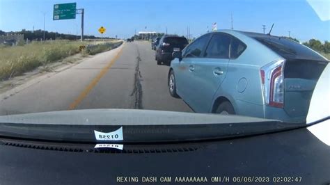 Road Rage Attack Captured On Dash Cam Of Cbs Austin Meteorologist