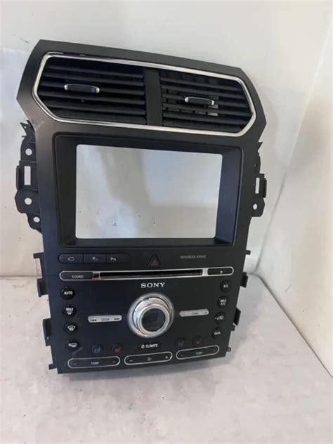 Ford Explorer Oem Display Radio Climate Control Panel Bezel