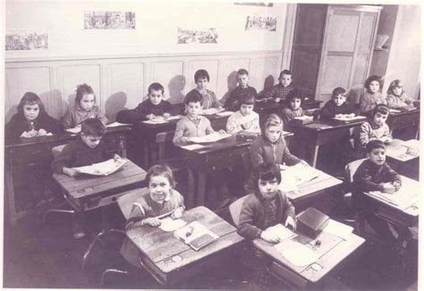 Photo de classe Cours Préparatoire de 1958 Ecole Abbans Jouffroy