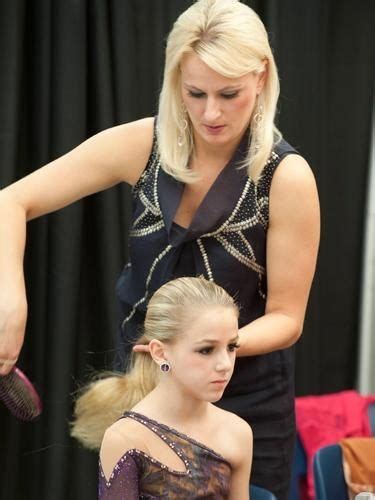 Chloe And Christi Dance Moms Hairstyles Dance Moms Season 2 Dance