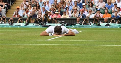 RANDOM THOUGHTS OF A LURKER Roger Federer S Wimbledon Run Ends With An