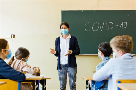 A importância de acolher os professores na volta às aulas presenciais