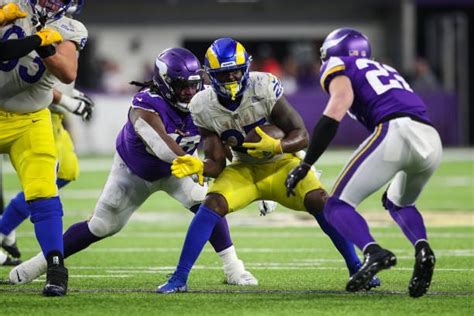 Minnesota Vikings Vs Los Angeles Rams Week Tnf Odds Predictions