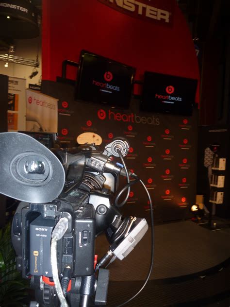 CES Behind the Scenes - CNET TV Production - CNET