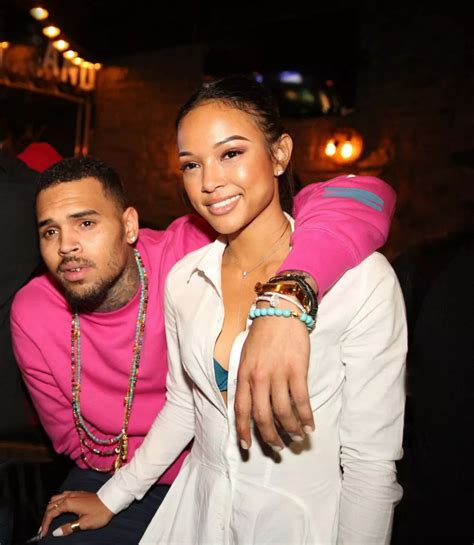 Who Is Chris Brown Dating A Deep Dive Into The Singers Romantic Life