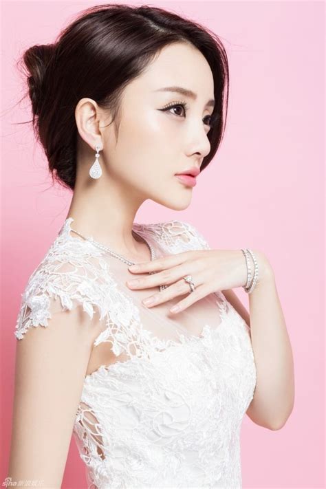 Chinese Actress Li Xiaolu Covers “darizi” Beautiful Girl Face Pretty Face Beautiful Women