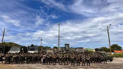 Queimados Recebe Ajuda De Fuzileiros Navais Viaturas Para