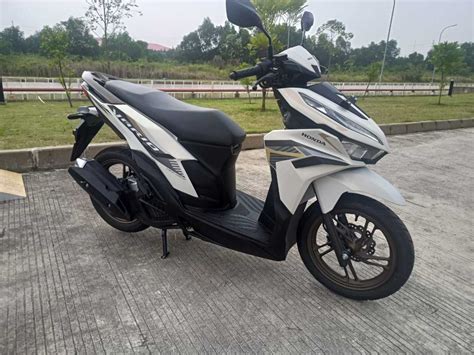 Review Honda Vario 125 Terbaru Gak Asik Ah Pakai Mesin Lama