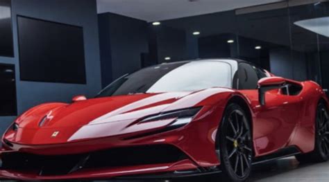 Teknologi Terdepan Ferrari Sf Spider Mobil Canggih Dan Mahal Dengan