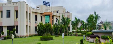 IIM Kashipur: Ranking, Courses, Fees, Admission 2024, Placements