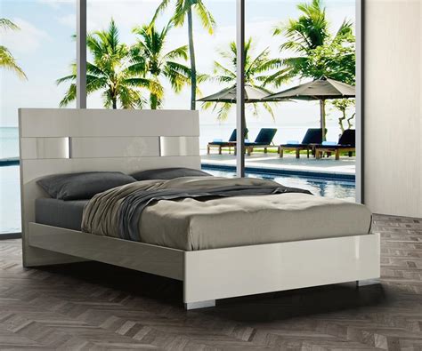 Latina Set Royal Furniture Mattress
