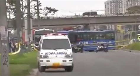 Dos Fallecidos Dejó Accidente De Tránsito En Bogotá Una Moto Un Bus