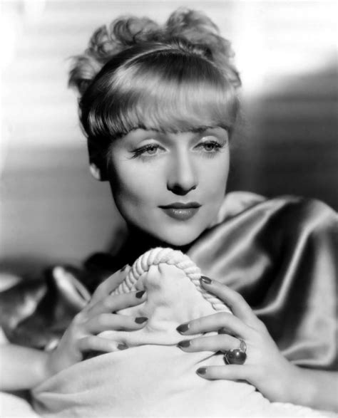 Dazzling Divas: Carole Lombard