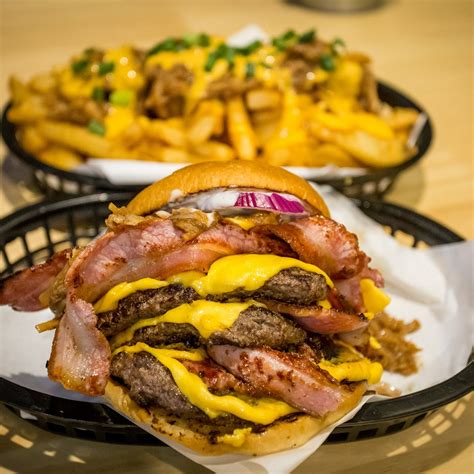 Triple Bacon Cheeseburger With Cheesy Pulled Pork Loaded Fries R Foodporn