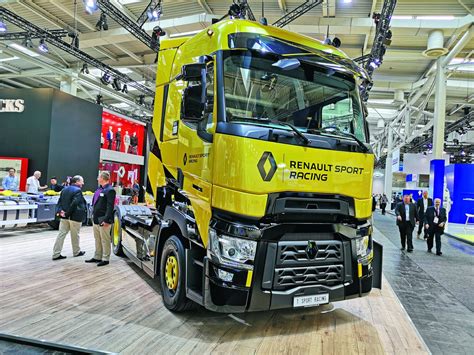 Nfz messe Gelbe Raritäten Renault Trucks zeigt Sonderedition auf der