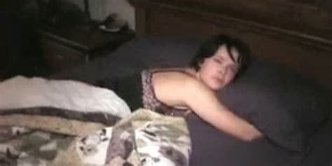 My Milfie Norah Shaving Her Pussy Tnaflix