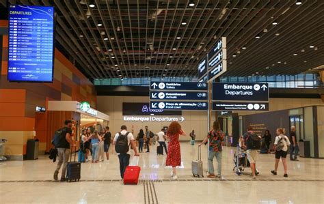 Aeroporto de Florianópolis veja as novas rotas para o verão