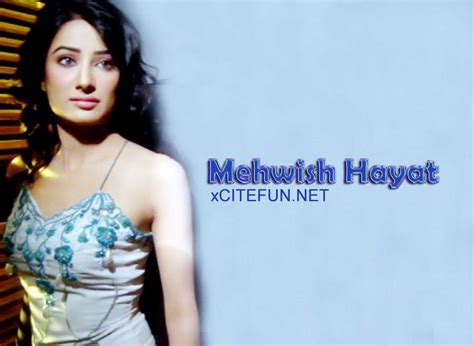 Cewe Seksi Model Mehwish Hayat Wallpapers Hot Pakistani Actress Model