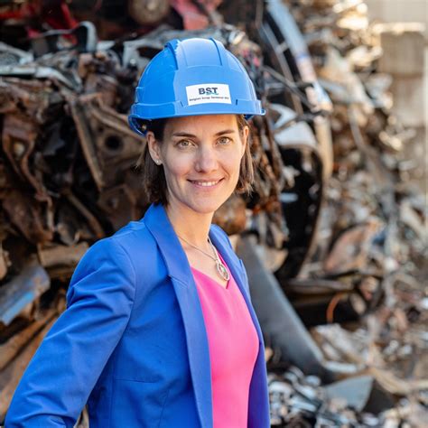 Nieuwkomer De Familie Craenhals En Urban Mining” Van Gerecycleerd