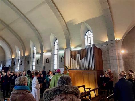 Inauguration et bénédiction par Mgr J P Gusching de l orgue rénové de