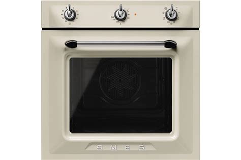 Nettoyage SMEG Four encastrable Communauté SAV Darty 4073442