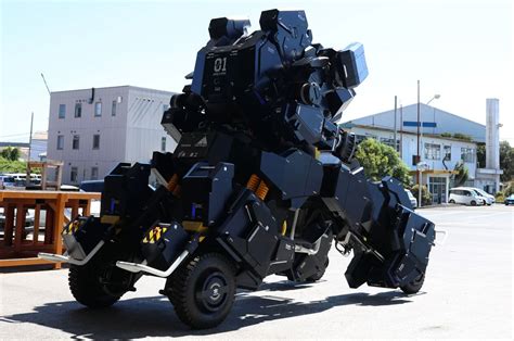 Japanese Startup Brings Gundam Like Transformable Mech To Life And Its