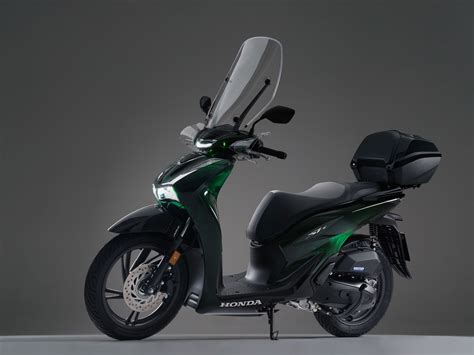 Honda Sh125 User Manual 2
