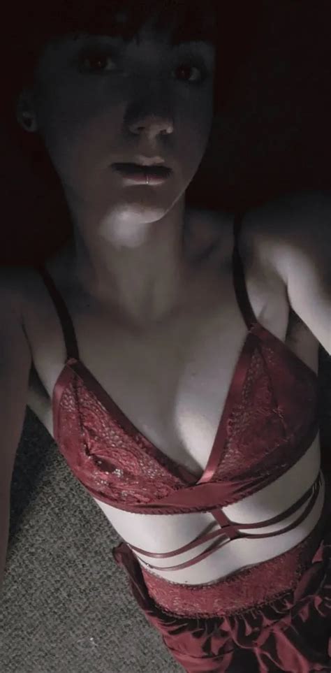 Red Lingerie Pics XHamster