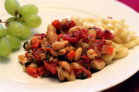 Salads and Such: Pasta with Beans