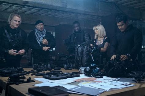 I Mercenari Expend Bles Trailer Trama E Cast The Expendables