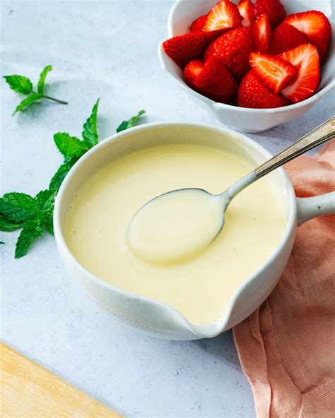 Creme Anglaise A Couple Cooks