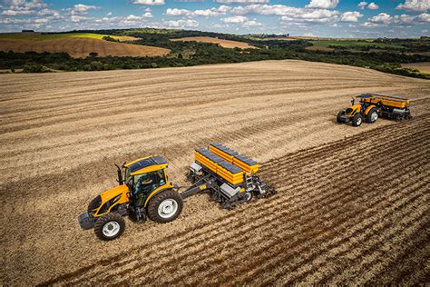 Plantadeira HiTech Compact Polisul Agrícola